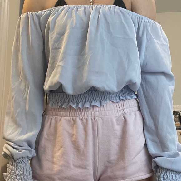 Off the shoulder baby blue scrunched top - Picture 2 of 2